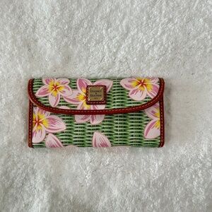 Beautiful Dooney & Burke Plumeria Wallet